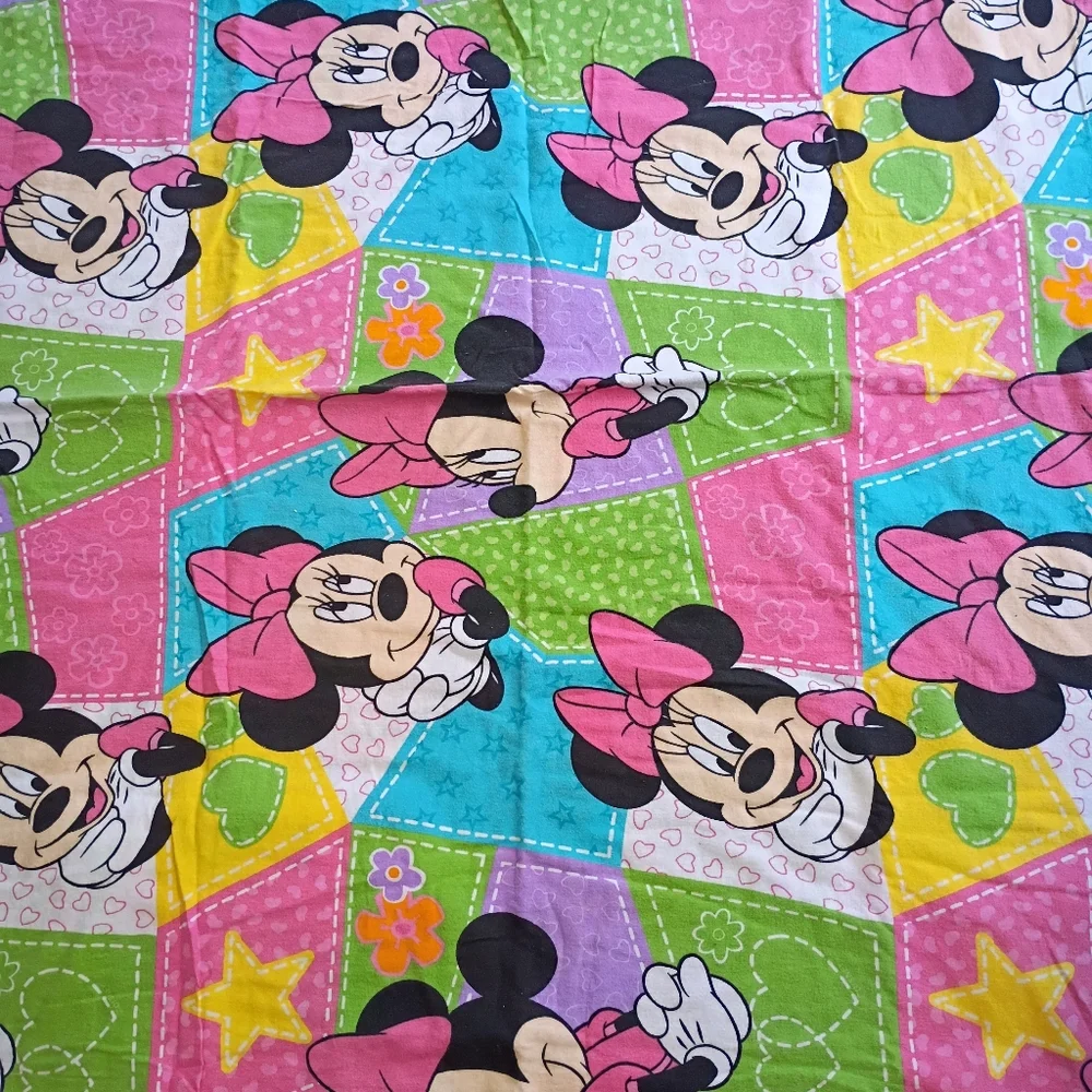 Minnie Mouse Sheets 2 Pack - Picture 2 of 5